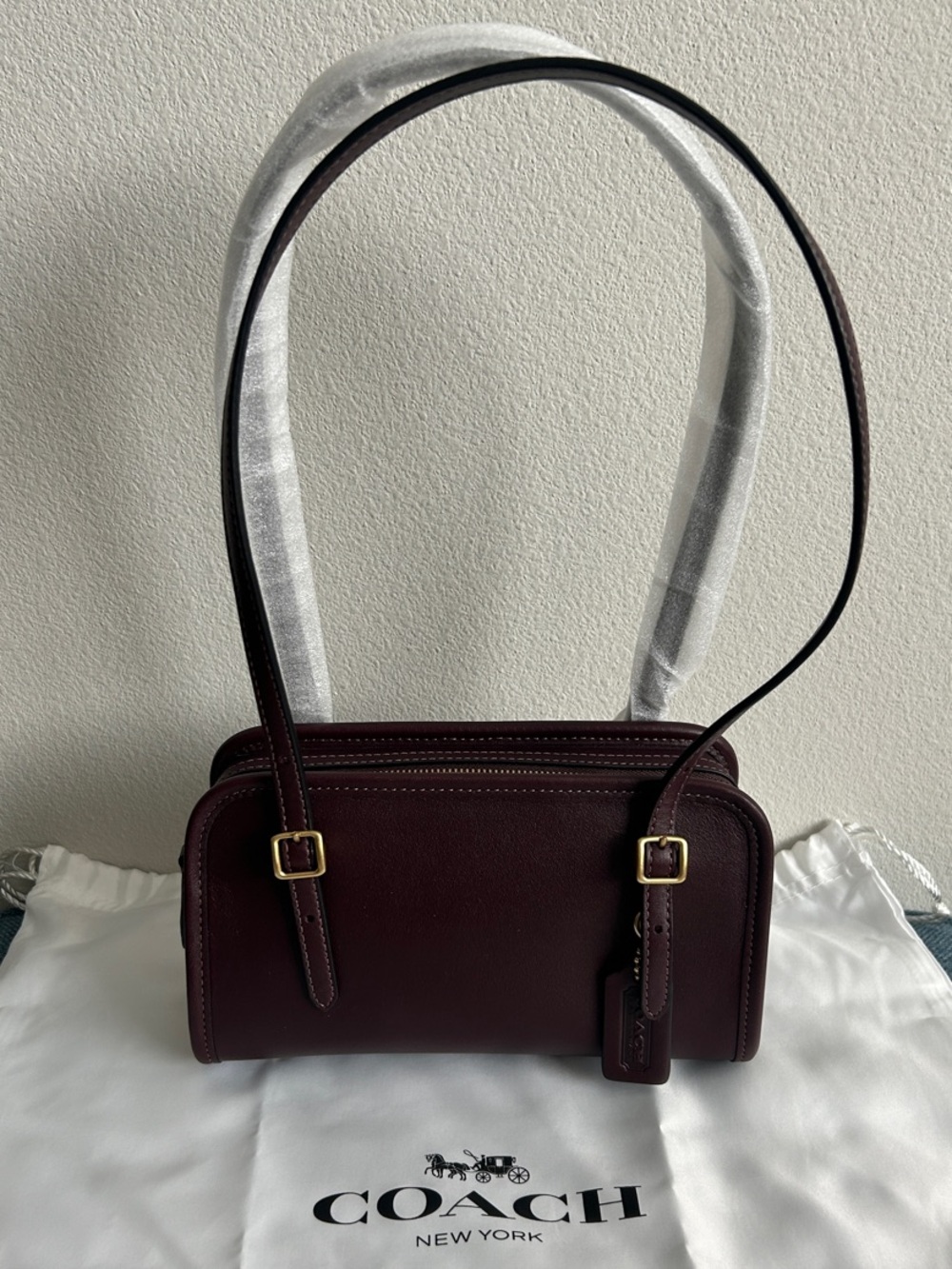 NWT Coach Swing Zip 20 in Black Currant